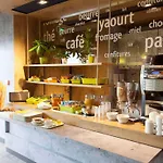 瑟堡拉格拉斯里宜必思快捷酒店 瑟堡