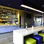瑟堡拉格拉斯里宜必思快捷酒店 酒店 瑟堡
