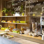 瑟堡拉格拉斯里宜必思快捷酒店