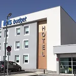 瑟堡拉格拉斯里宜必思快捷酒店 酒店