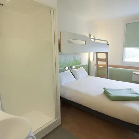Ibis Budget - La Glacerie Hotell