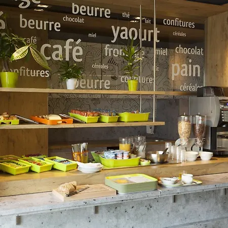 Ibis Budget - La Glacerie Hotell 2*