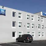 Ibis Budget - La Glacerie Szálloda