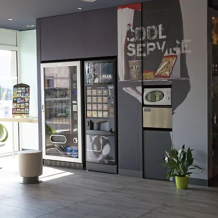 Hotel Ibis Budget - La Glacerie