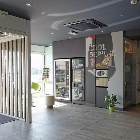 Ibis Budget - La Glacerie 2*