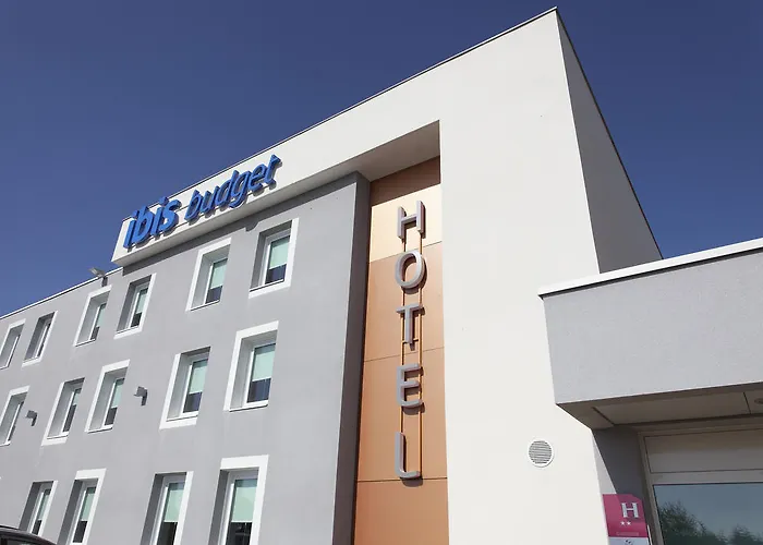 Ibis Budget - La Glacerie Hotel 2*