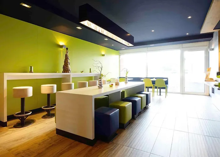 Hotel Ibis Budget - La Glacerie